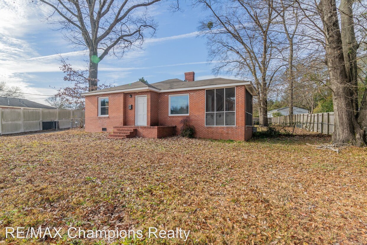 Foto principal - 2 br, 1 bath House - 1231 Morris Rd