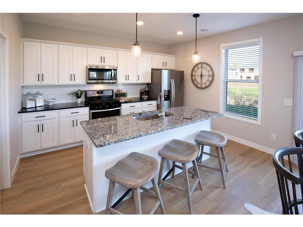 Foto principal - 11451 51st St NE