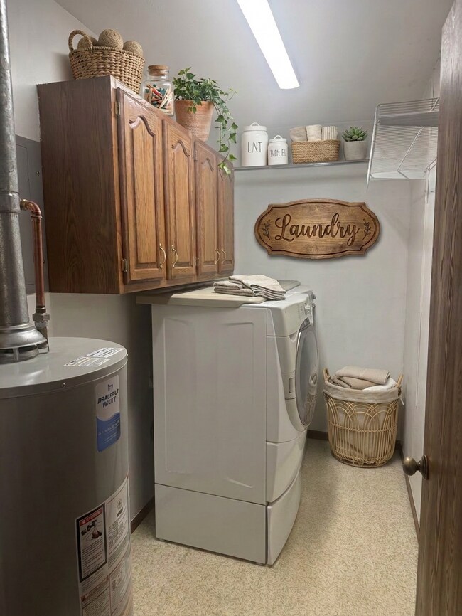 Foto del edificio - 1173 S Main St