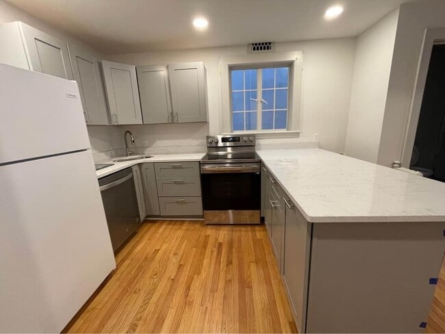 Kitchen - 14 2nd St