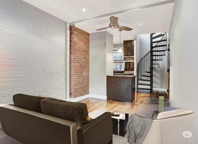 Foto del edificio - 438 W 52nd St