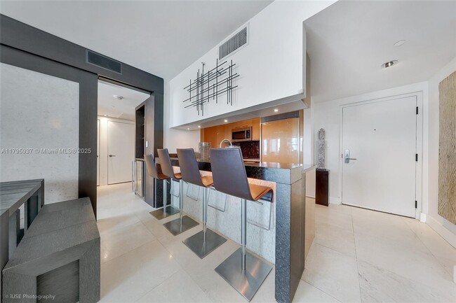 Building Photo - 6801 Collins Ave