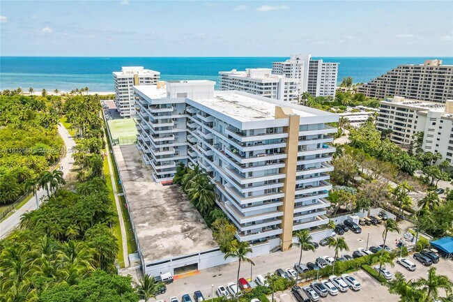 Foto del edificio - 155 Ocean Ln Dr