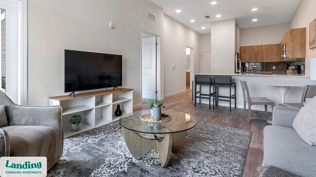 Foto del edificio - 5256 International Dr