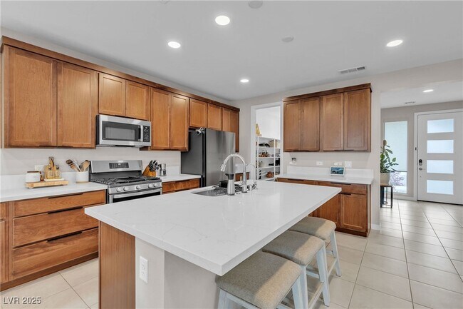 Foto del edificio - 1309 Azure Jay Ave