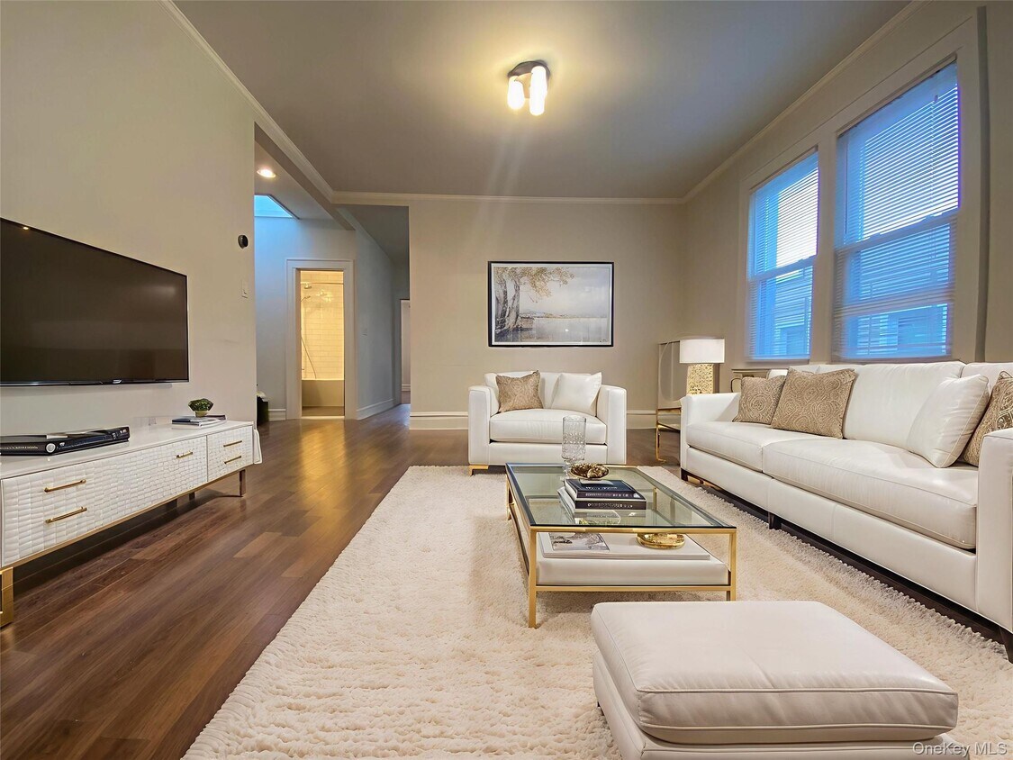 Foto principal - 78-52 85th St