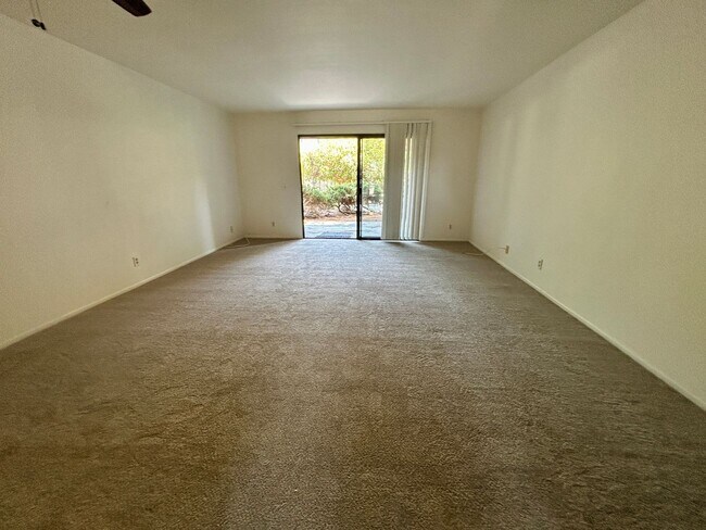 Foto del edificio - Beautiful home in Irvine for rent!