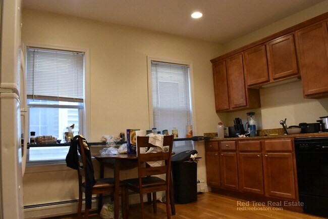 Foto del edificio - 143 Hillside St