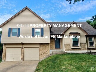 Building Photo - 15431 Robinson St