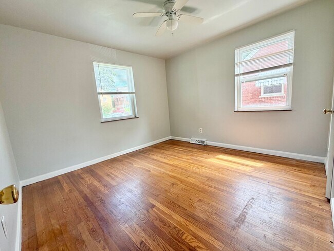 Foto del edificio - Nice 3 Bed/1 Bath Brick House for Rent in Mount Healthy.
