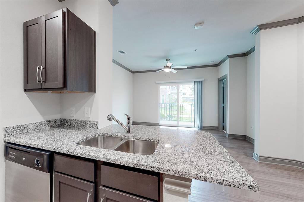 Foto principal - 2100 Kilgore Pkwy