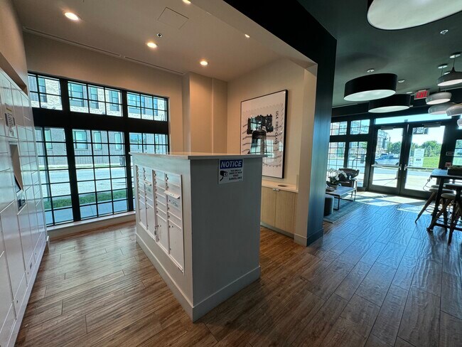 Building Photo - 510 Diamondback Dr