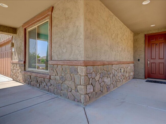 Photo - Do you like to save money on your electric... House