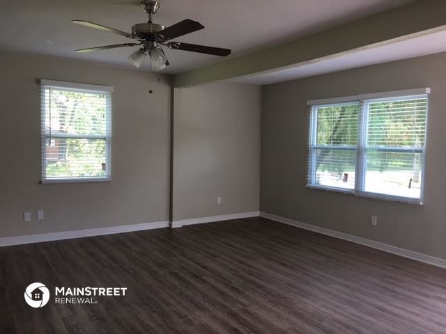 Foto del edificio - 3403 Greenbrier Dr