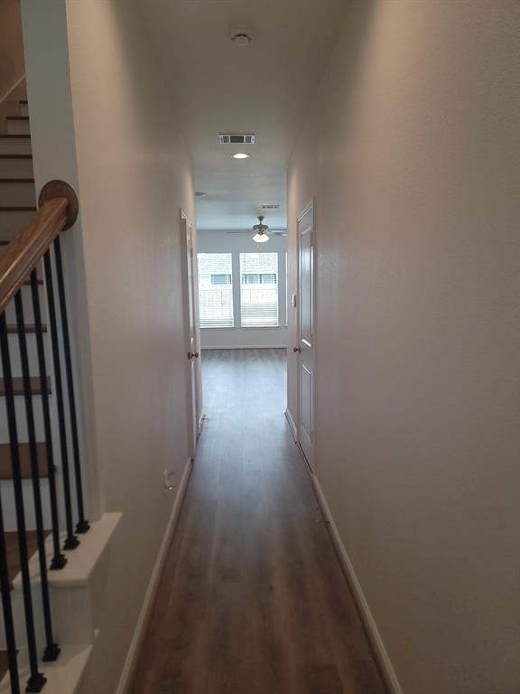 Foto del edificio - 1023 Tillman Ln