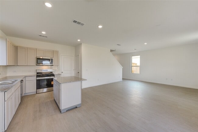 Building Photo - 16132 Holly Laurel Mnr