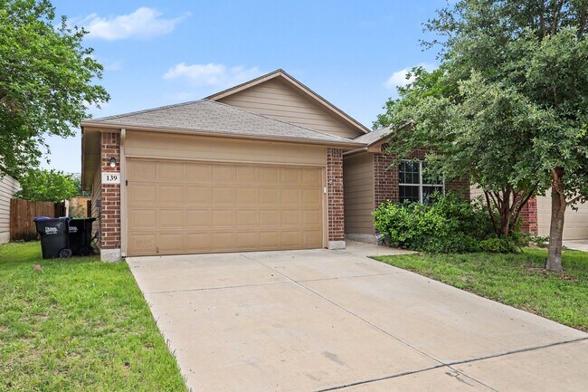 Building Photo - Spacious 3BR w/ Cabana, Storage Shed & Open Living Area in San Antonio