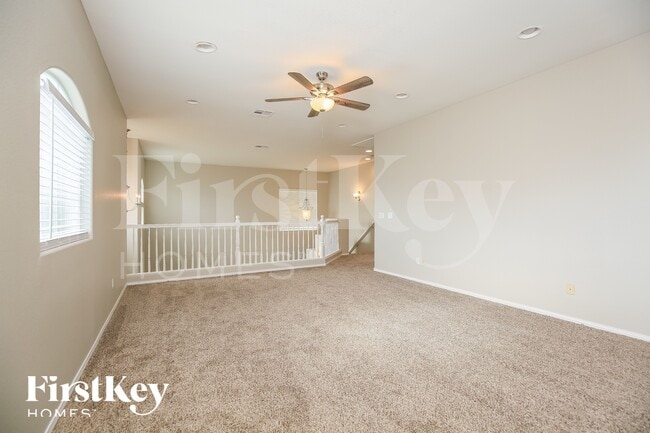 Building Photo - 9759 Mt Kenyon St