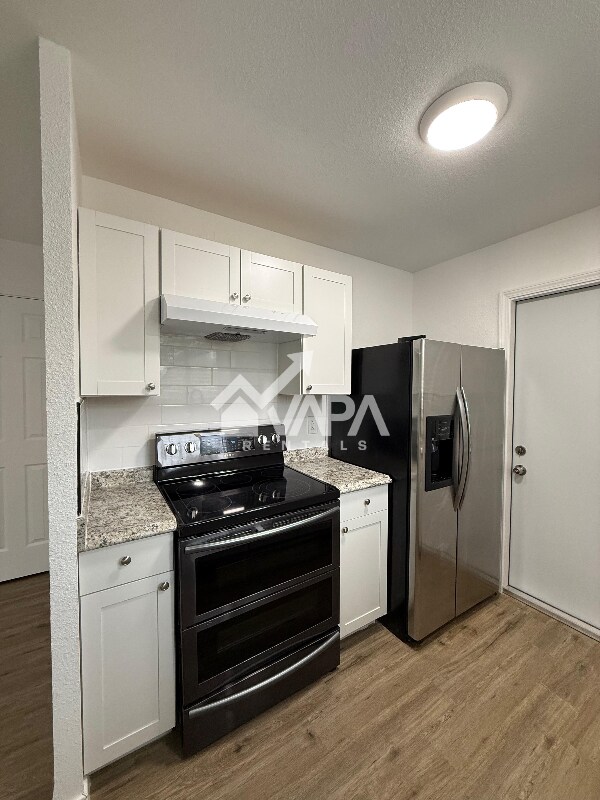 Building Photo - 7817 Leafy Hollow