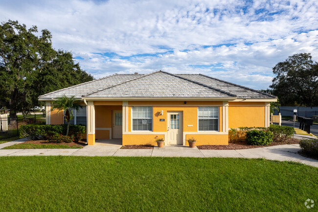 4403 Sun Village Blvd Kissimmee, FL 34746 - Orlando Sun Village