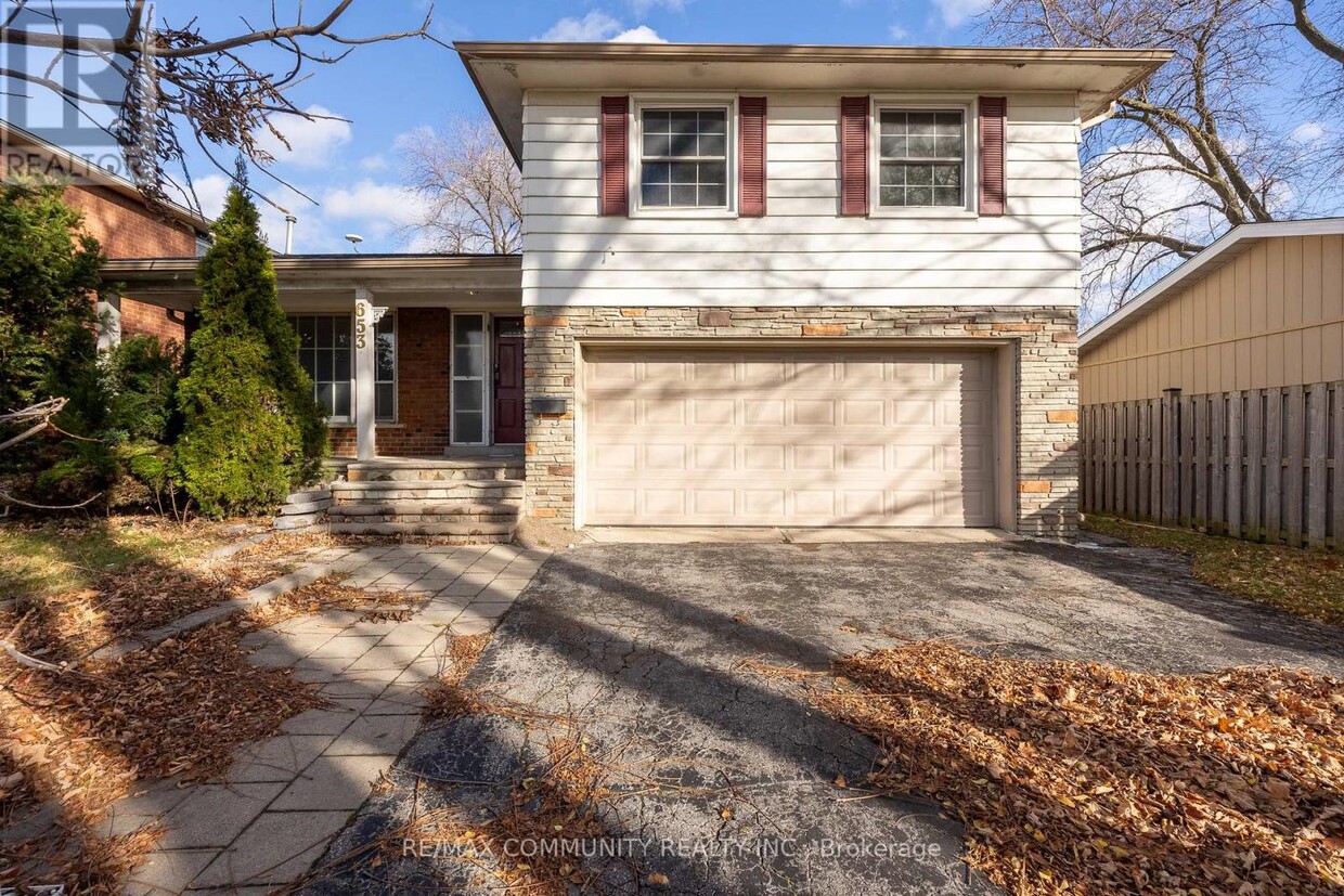 Photo principale - 653 Meadowvale Rd