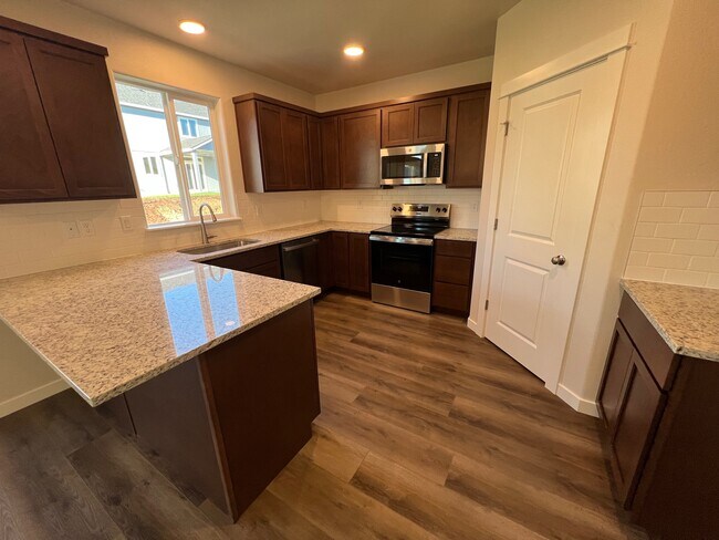 Foto del edificio - 3667 Ford Dr