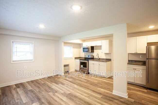 Foto del edificio - 614 Rock Creek Road