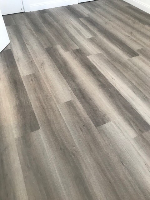 Foto del edificio - 617 E 9th St