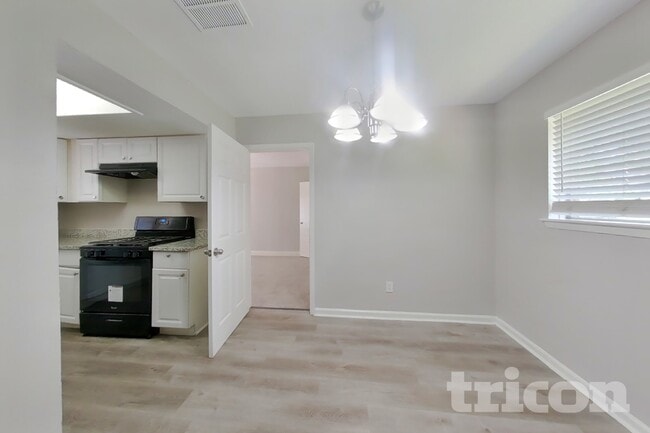 Foto del edificio - 1438 Peach Spring Dr