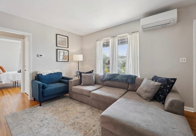 Photo - 100 S Ann Arbor St Apartments