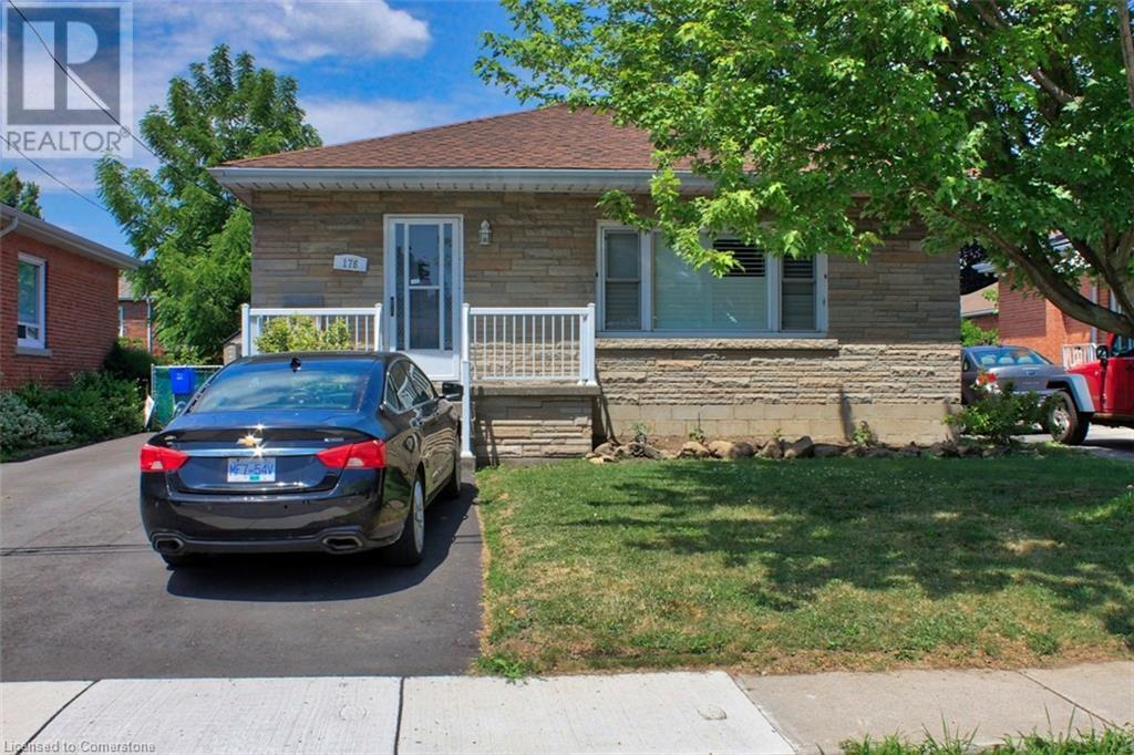 Photo principale - 176 E 32nd St