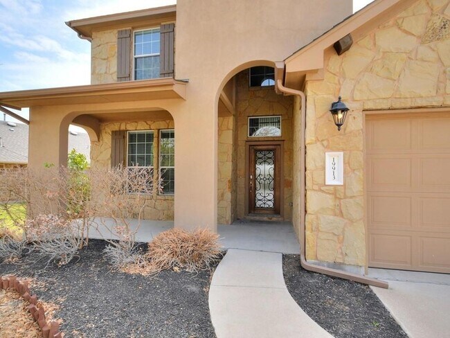 Foto del edificio - 19913 Wearyall Hill Ln