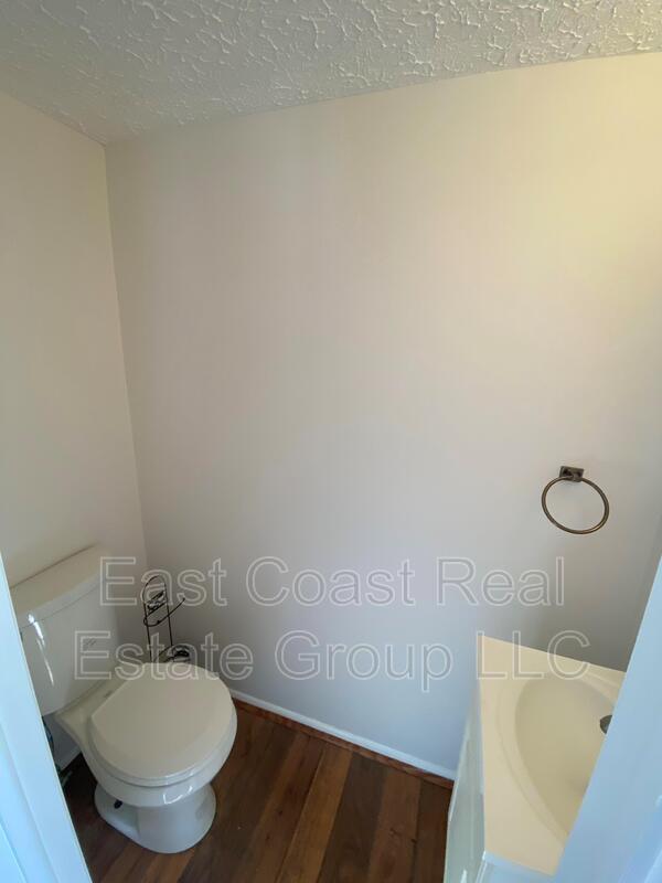 Building Photo - 6806 Yellow Sheave Ct