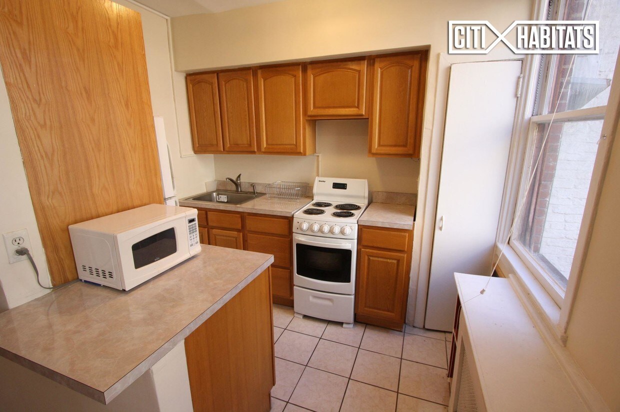 Foto del edificio - 117 E 35th St