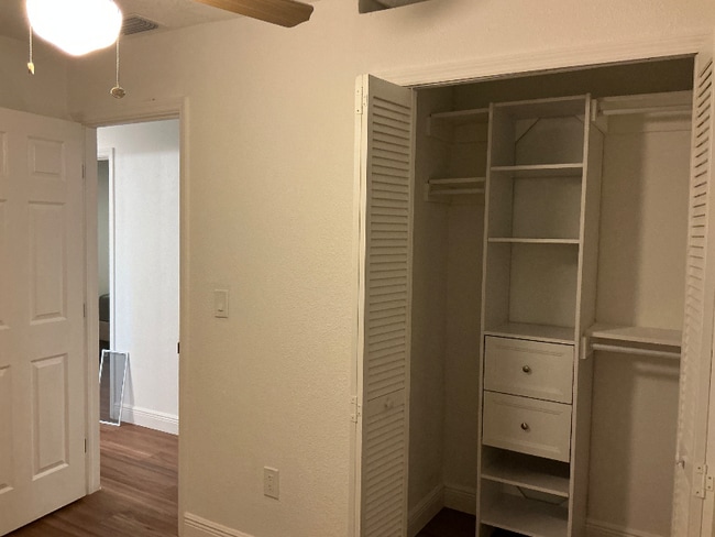 Building Photo - 2532 Coventry Rd