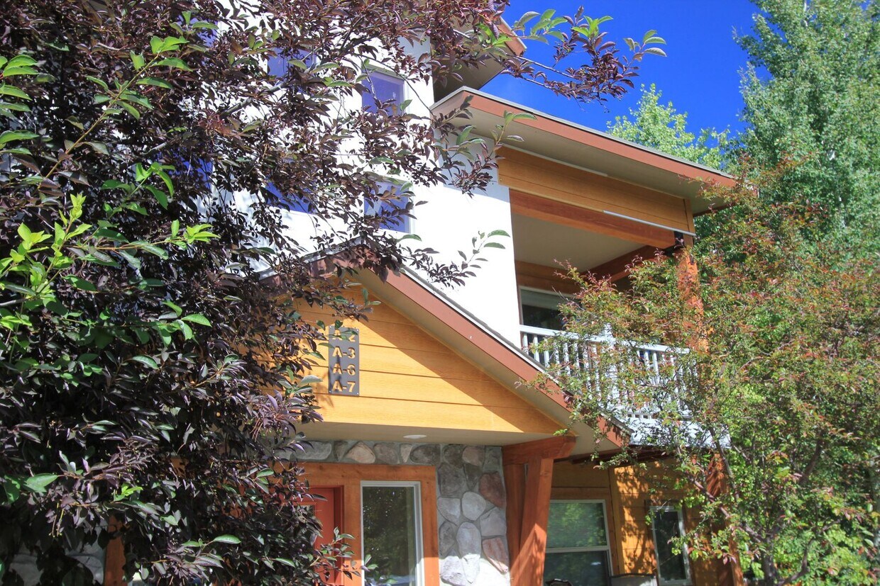 7580 Mountain Laurel Dr, Victor, ID 83455 House Rental in Victor, ID