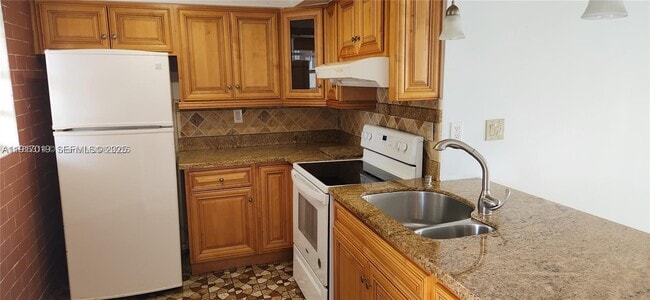 Building Photo - 14195 SW 87th St