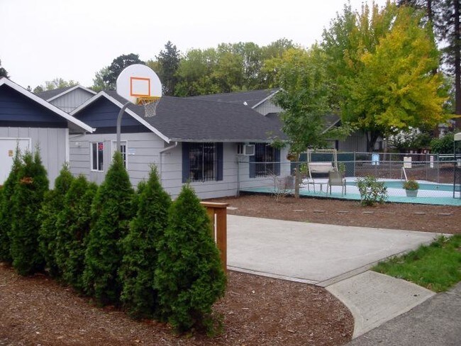 Building Photo - 2 bedroom in Aloha OR 97003