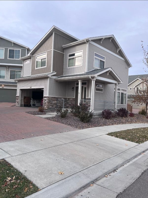 Building Photo - 10225 Yampa Ct