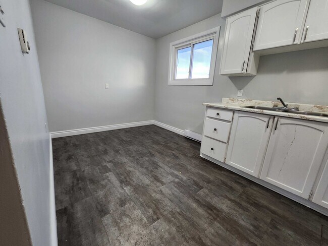 Photo du bâtiment - 672 Division St