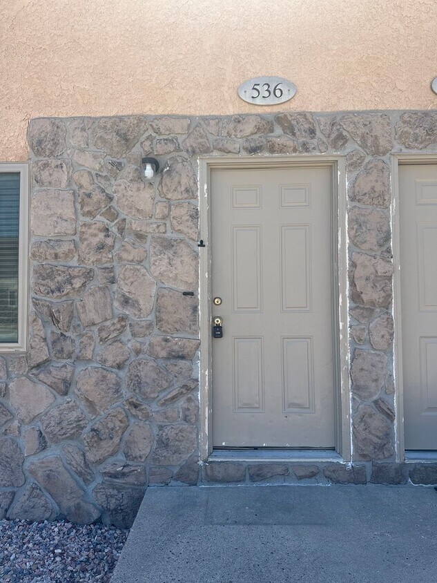 Primary Photo - Two Bedroom, One and Half Bathroom Townhom...