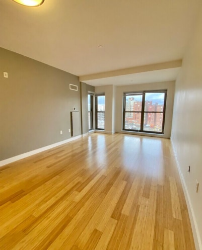 Building Photo - 1084 Boylston St