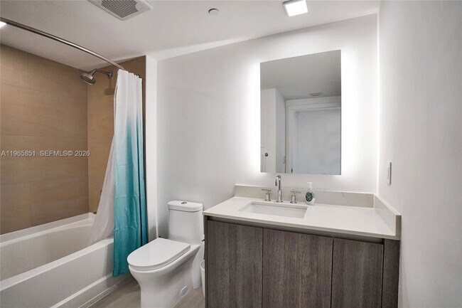 Foto del edificio - Southeast 1st Avenue, Delray Beach, FL 33444 - 1 BR 1 BA condo