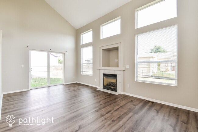 Foto del edificio - 6784 Ventana Ln
