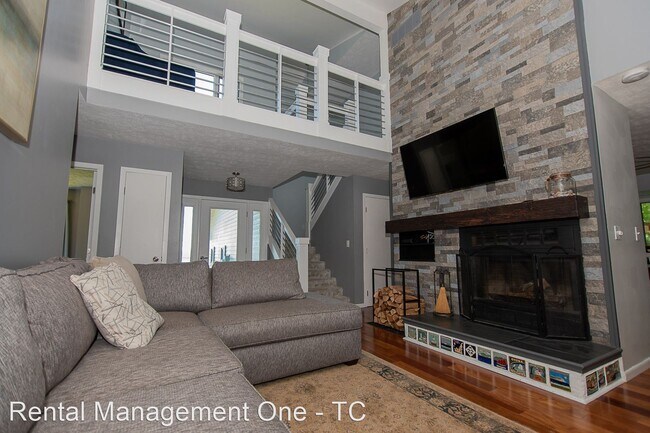Foto del edificio - 4 br, 2 bath House - 9640 S W Bay Shore Drive