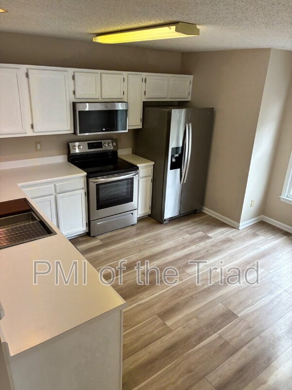 Foto del edificio - 10 Creekstone Ct