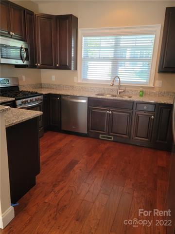 Foto del edificio - 50 Asher Ln