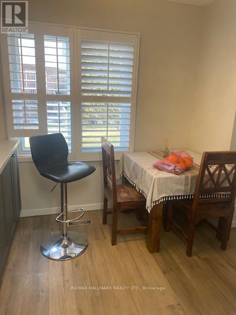 Building Photo - 15 Guildwood Pkwy