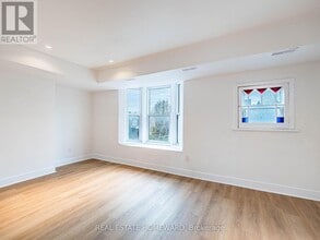 Building Photo - 66 Melville Ave