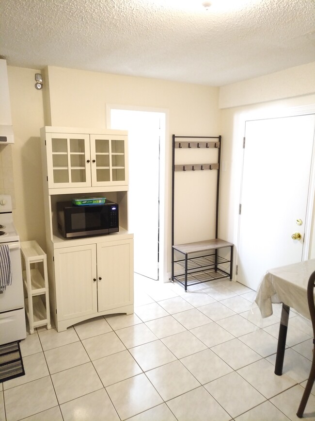 Building Photo - 58 Morningview Trl